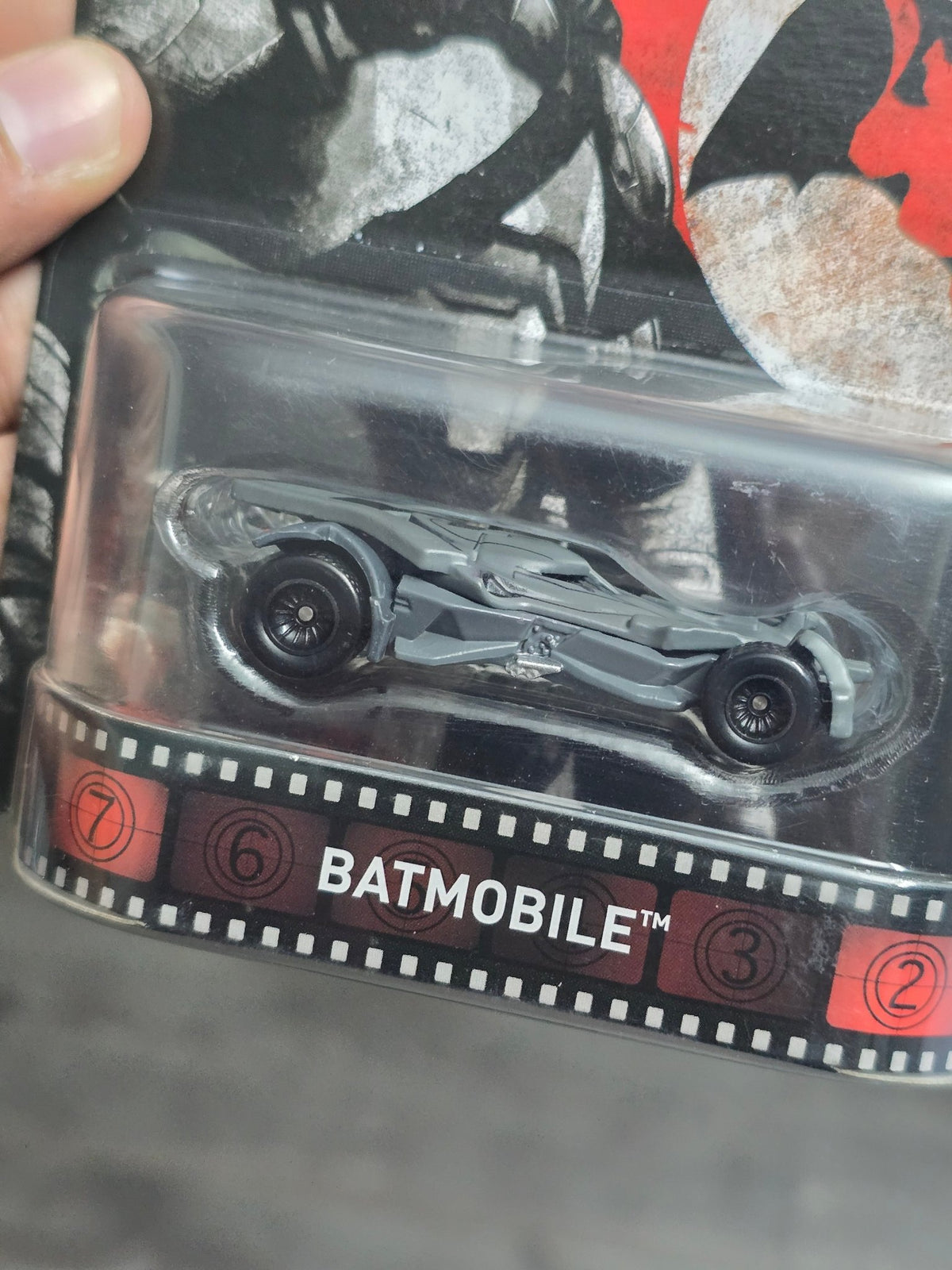 Real Riders Hot Wheels Batmobile (Rare Card) - Kinder Logs