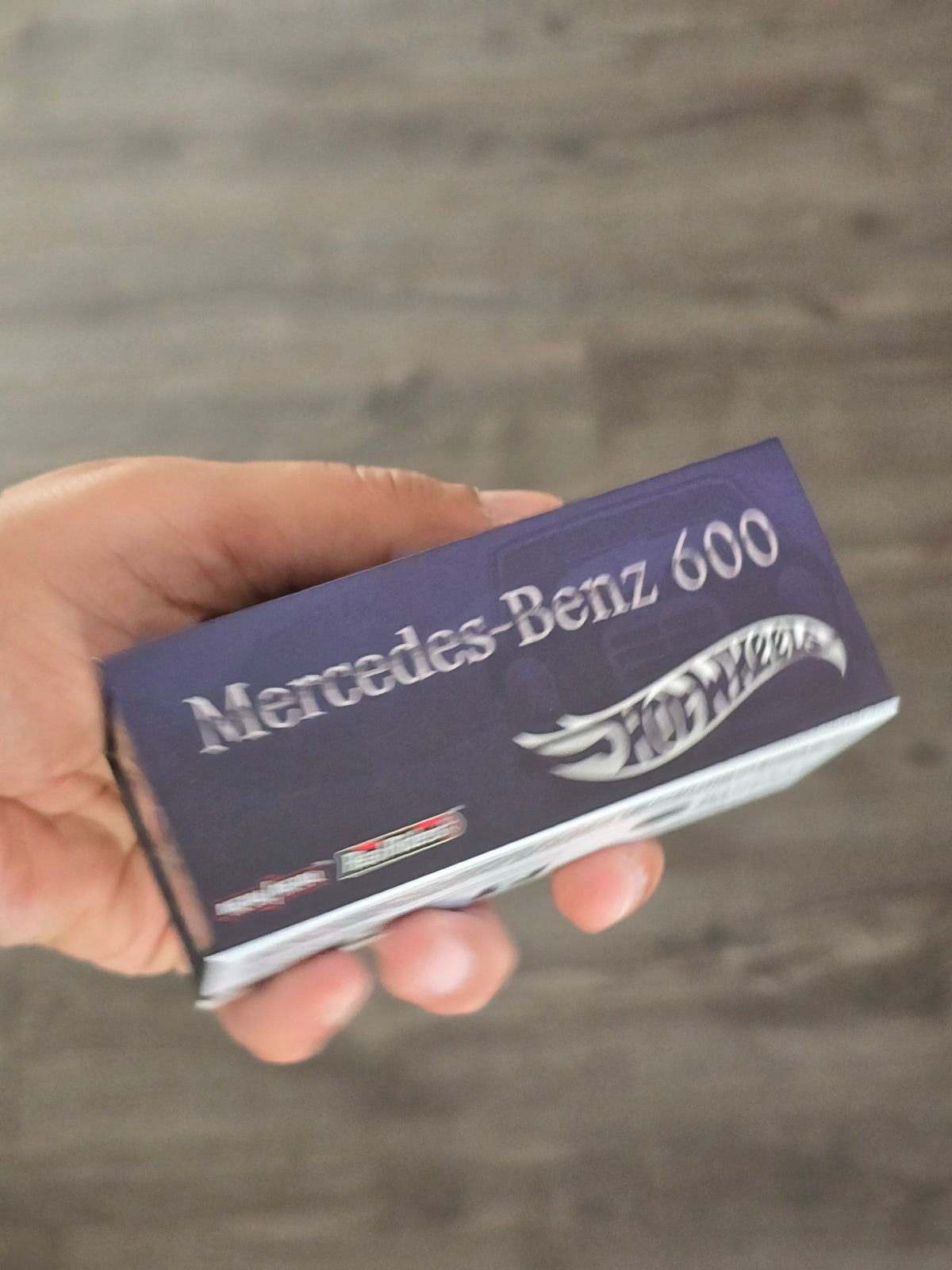 RLC Hot Wheels 1964 Mercedes - Benz 600 "Pullman" (Spectraflame Steel Blue) - Kinder Logs