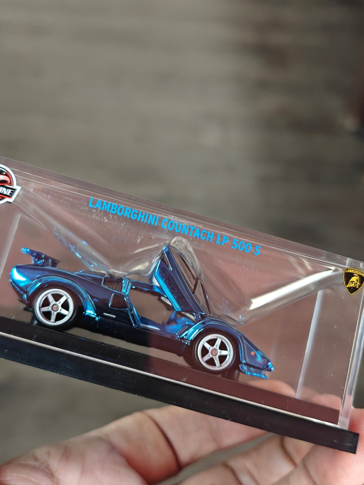 RLC Hot Wheels 1982 Lamborghini Countach LP 500 S - Blue (Damaged Box) - Kinder Logs