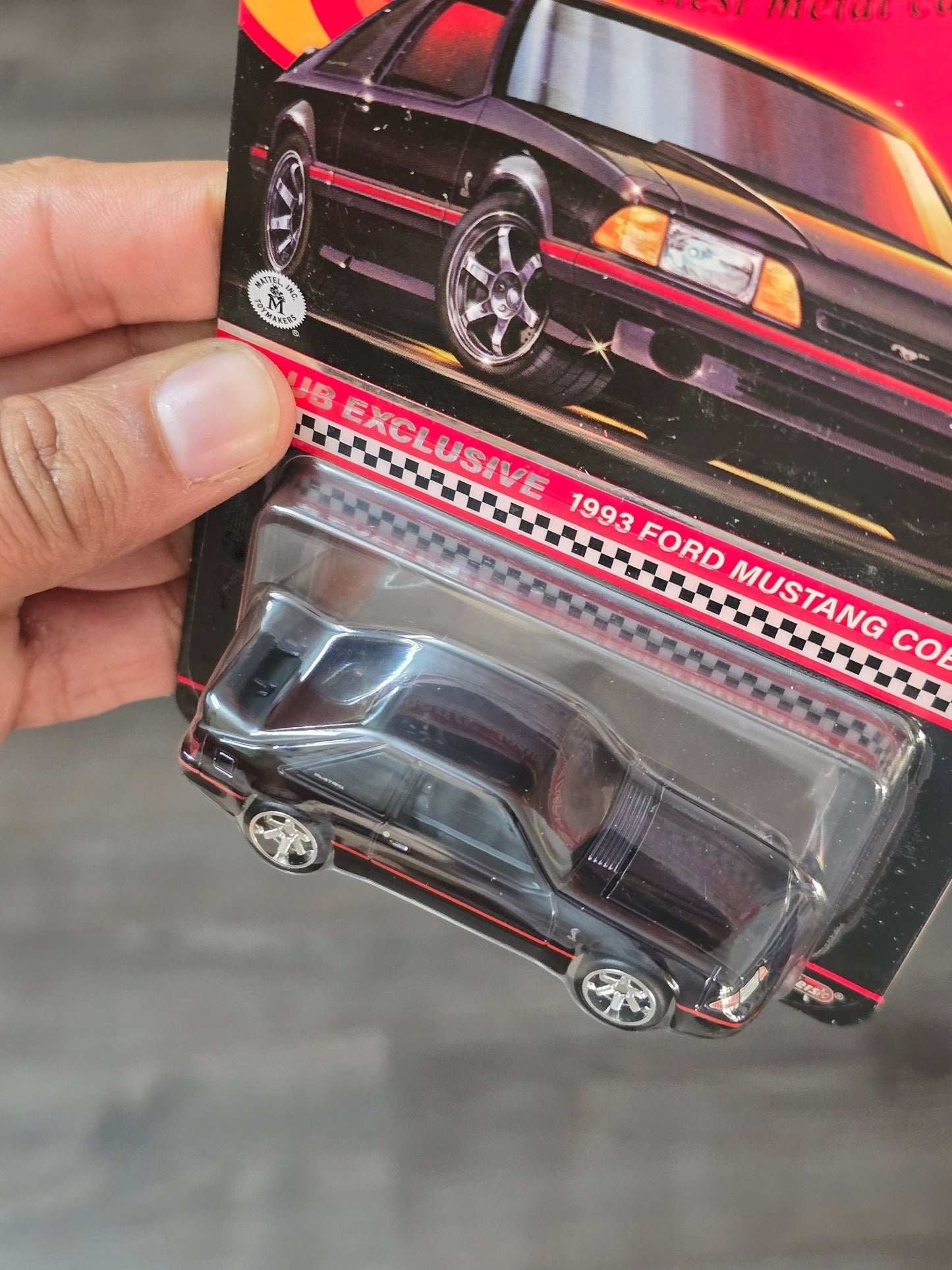RLC Hot Wheels 1993 Ford Mustang Cobra R (Spectraflame Black) - Kinder Logs