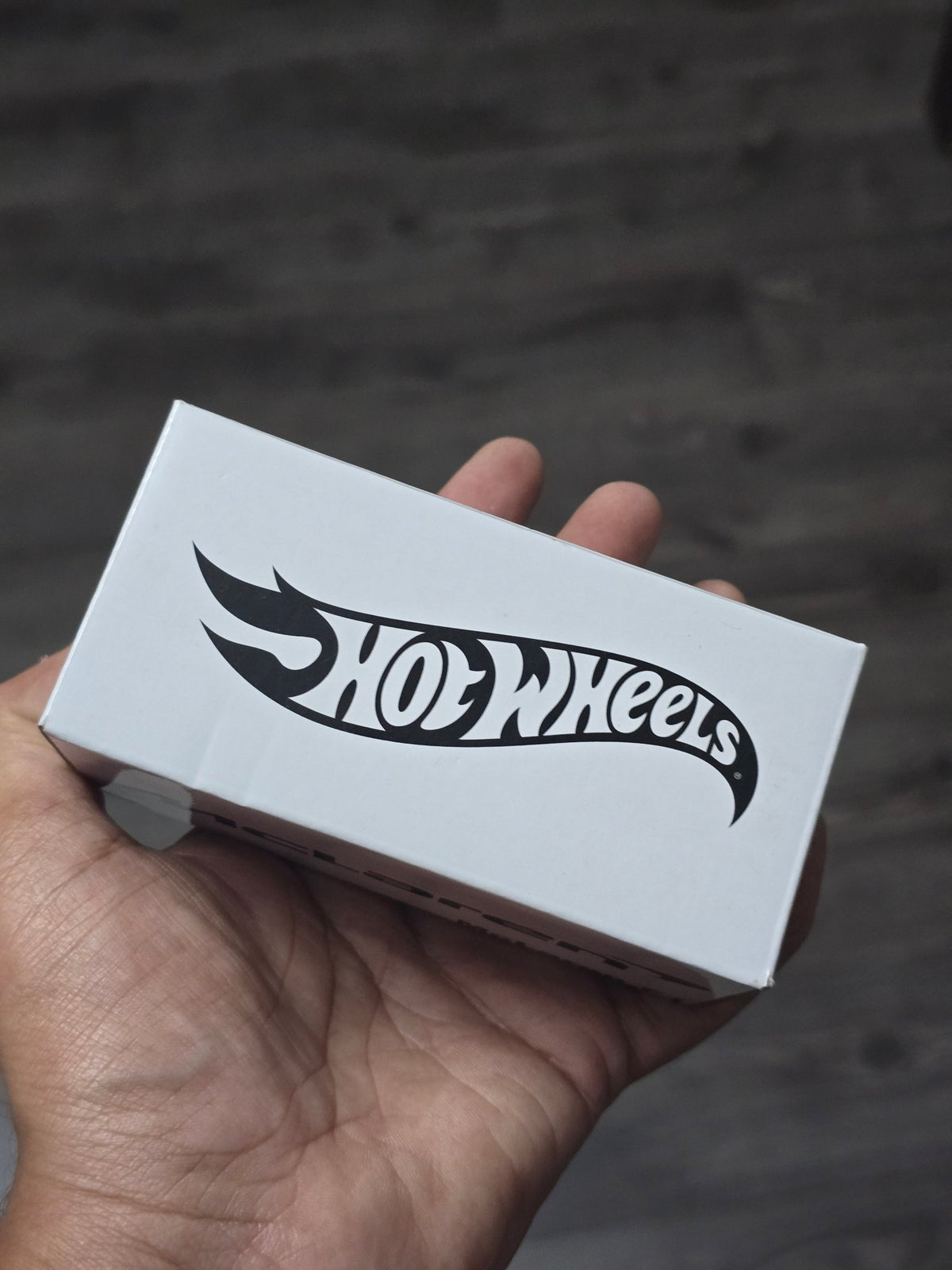 RLC Hot Wheels McLaren F1 (Spectraflame Orange) - Kinder Logs