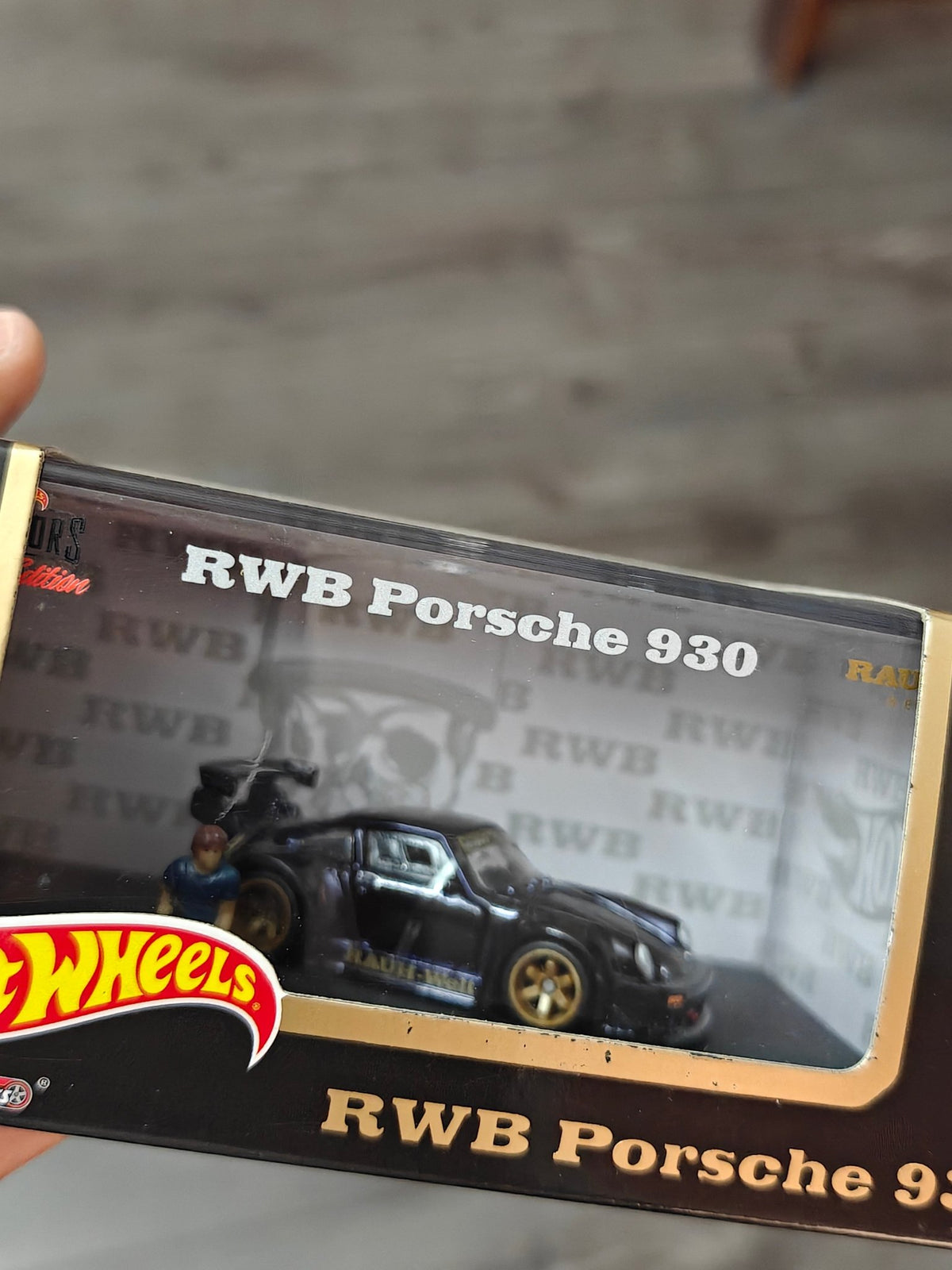 RLC Hot Wheels RWB Porsche 930 (Spectraflame Black) - Kinder Logs