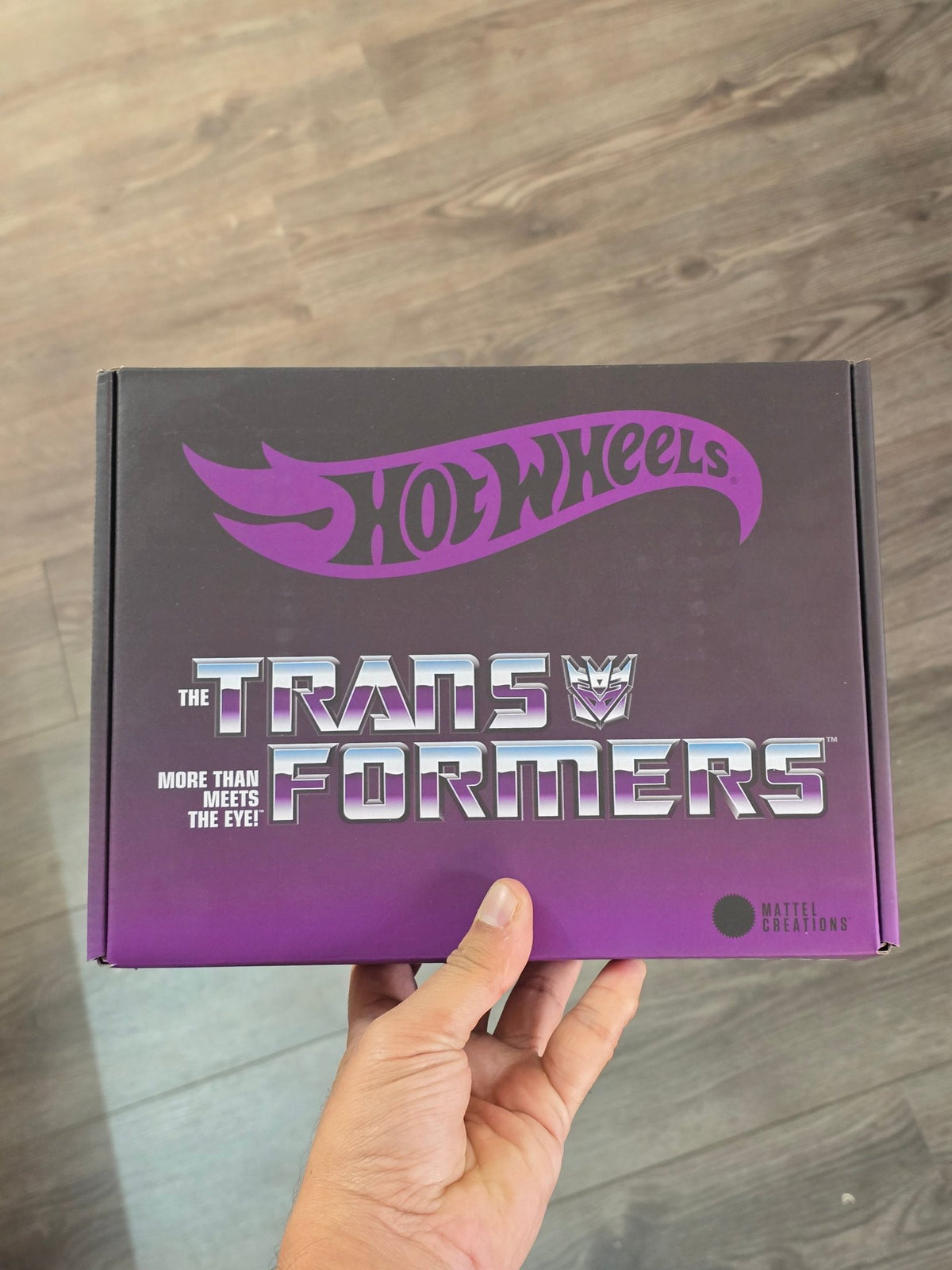 RLC Hot Wheels Transformers Nemesis Prime - Kinder Logs