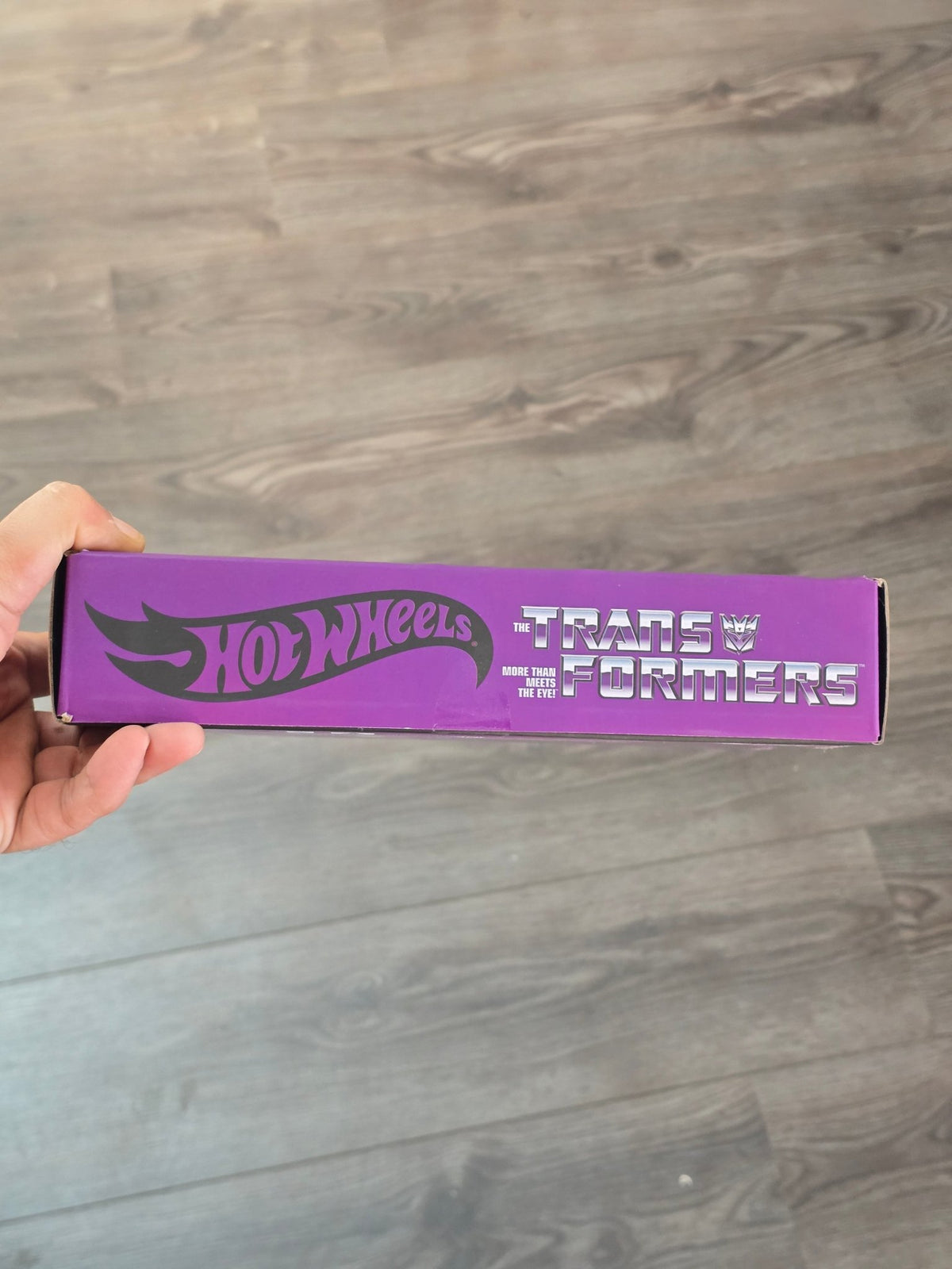 RLC Hot Wheels Transformers Nemesis Prime - Kinder Logs