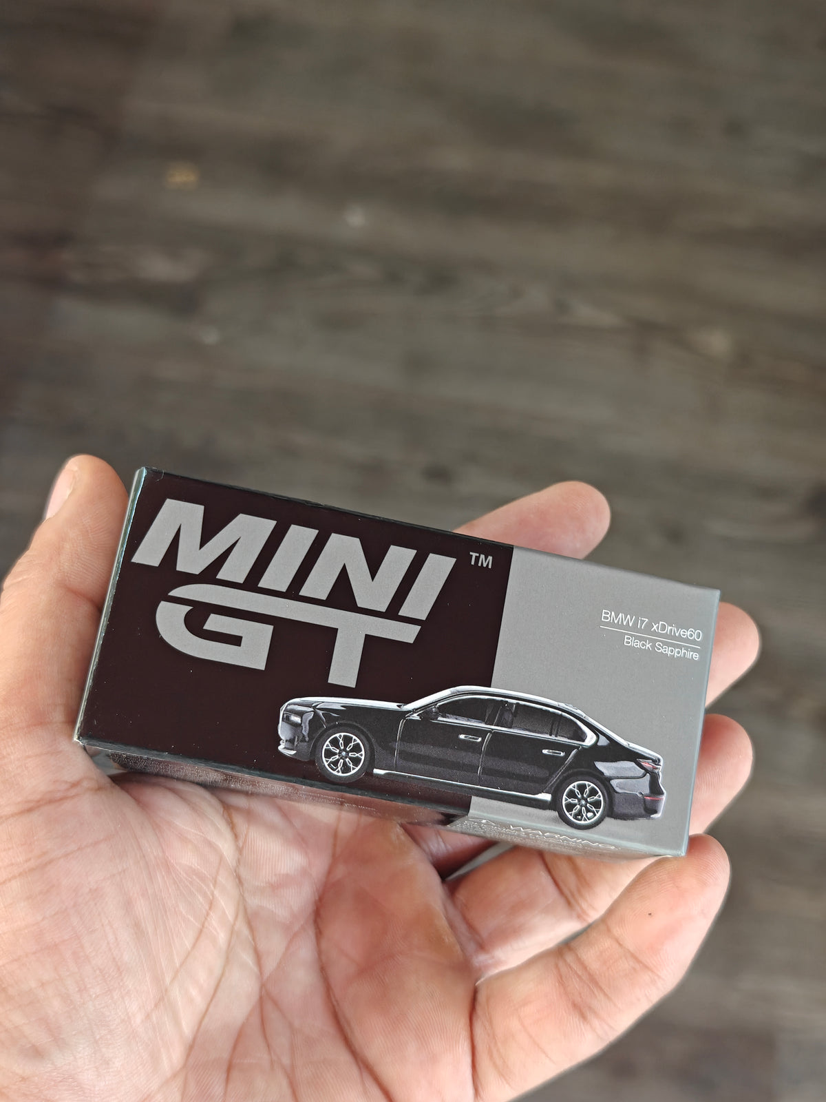 Mini GT BMW i7 xDrive60 - Black Sapphire (Open Box)