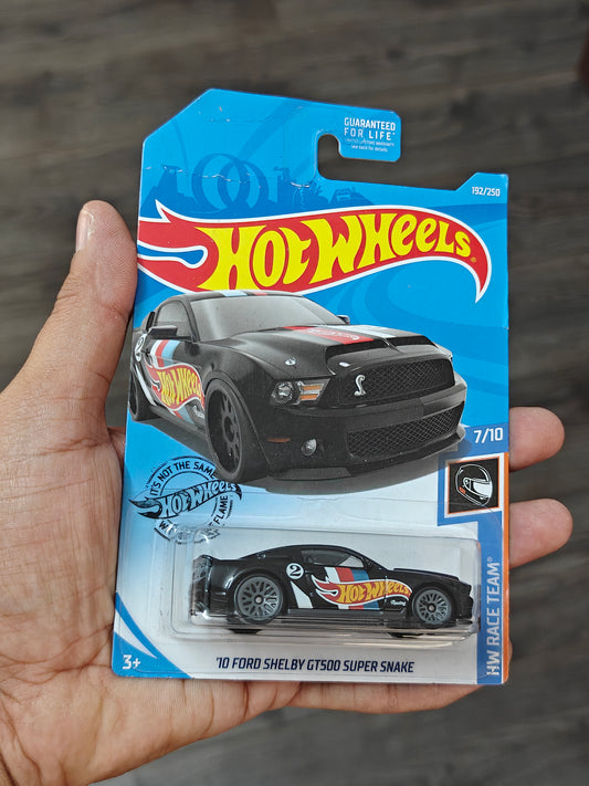 Hot Wheels 2010 Ford Shelby GT500 Super Snake (Creased Card - Imported)