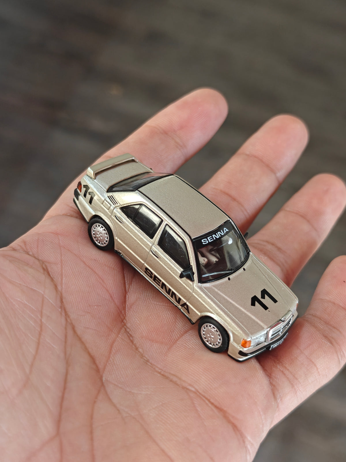 Mini GT Mercedes-Benz 190E 2.3-1.6 #11 - Ayrton Senna (Open Box)