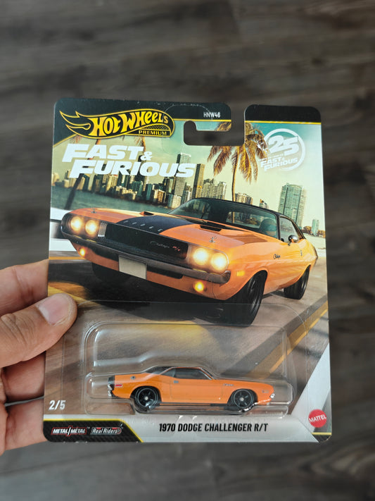 Premium Hot Wheels 1970 Dodge Challenger R/T - Fast & Furious (Imported)