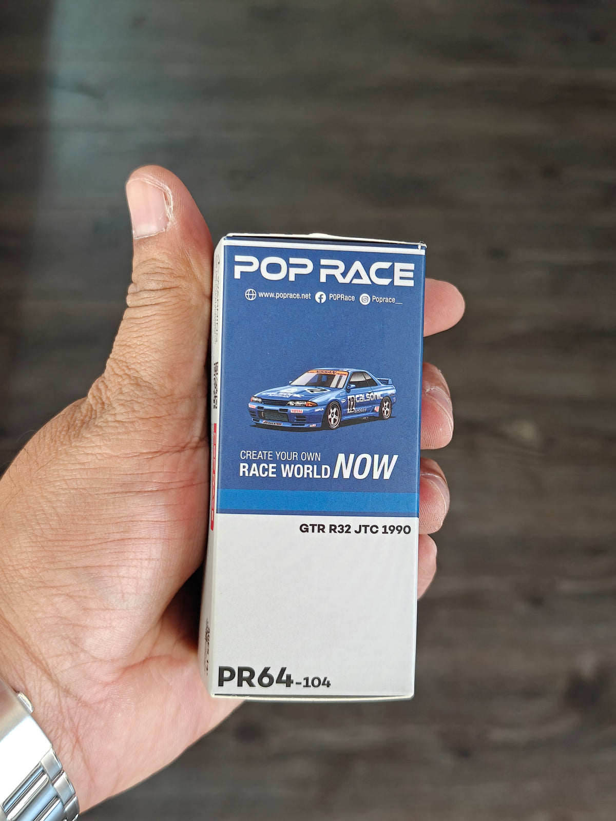 Pop Race Nissan Skyline GT-R R32 JTC 1990 (Open Box)