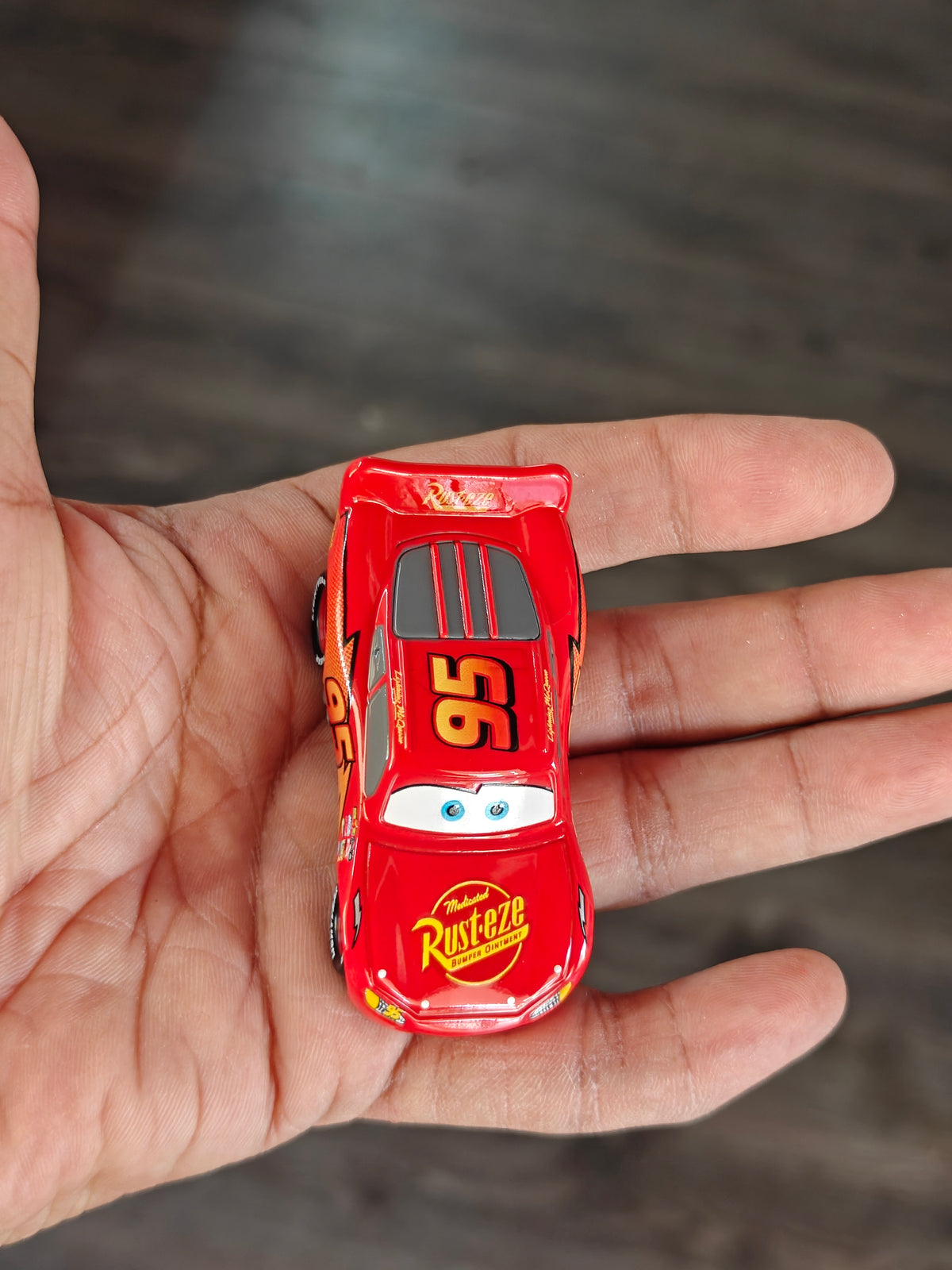 Tomica Disney Pixar 'Lighting McQueen' C-01 (Open Box)