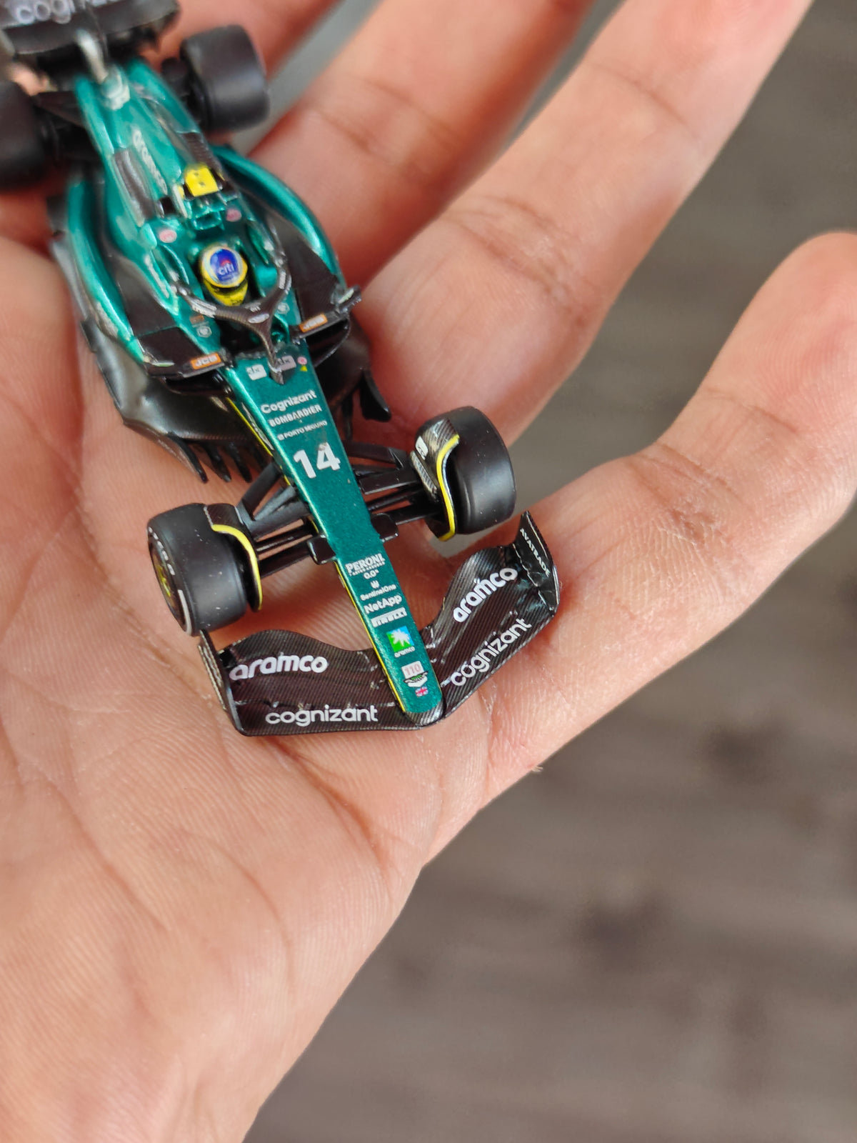 Pop Race Aston Martin ARAMCO AMR23 - PR64-198 (Open Box)