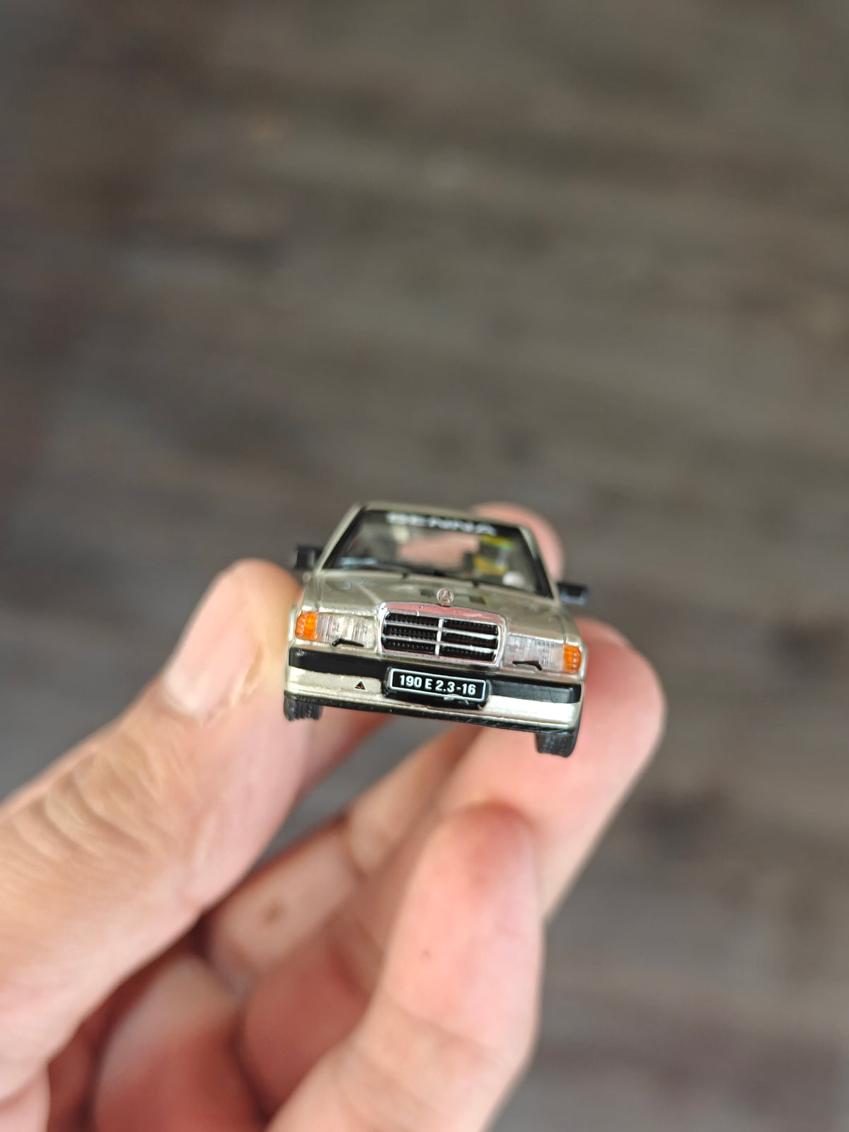 Mini GT Mercedes-Benz 190E 2.3-1.6 #11 - Ayrton Senna (Open Box)