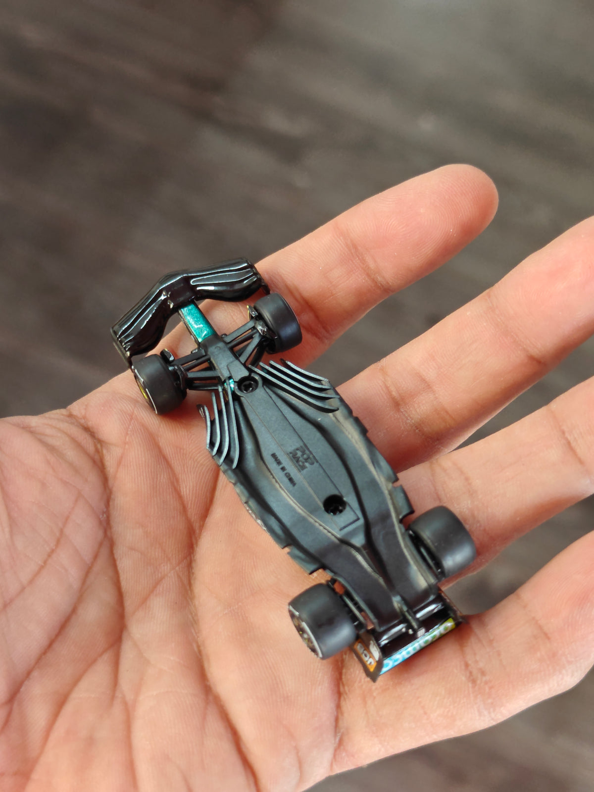 Pop Race Aston Martin ARAMCO AMR23 - PR64-198 (Open Box)