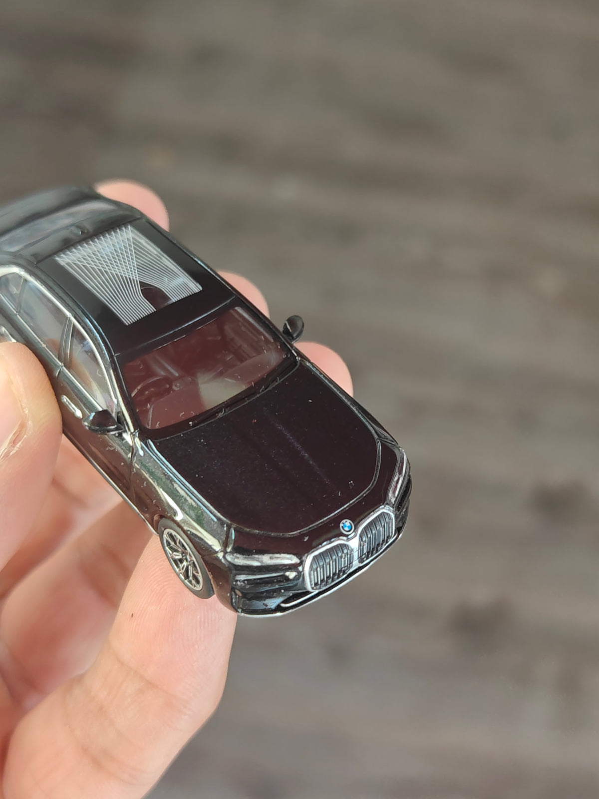Mini GT BMW i7 xDrive60 - Black Sapphire (Open Box)