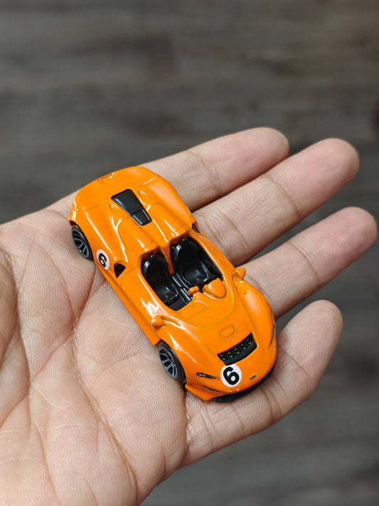 Silver Series Hot Wheels McLaren Elva - Orange (Uncarded - New) - Kinder Logs