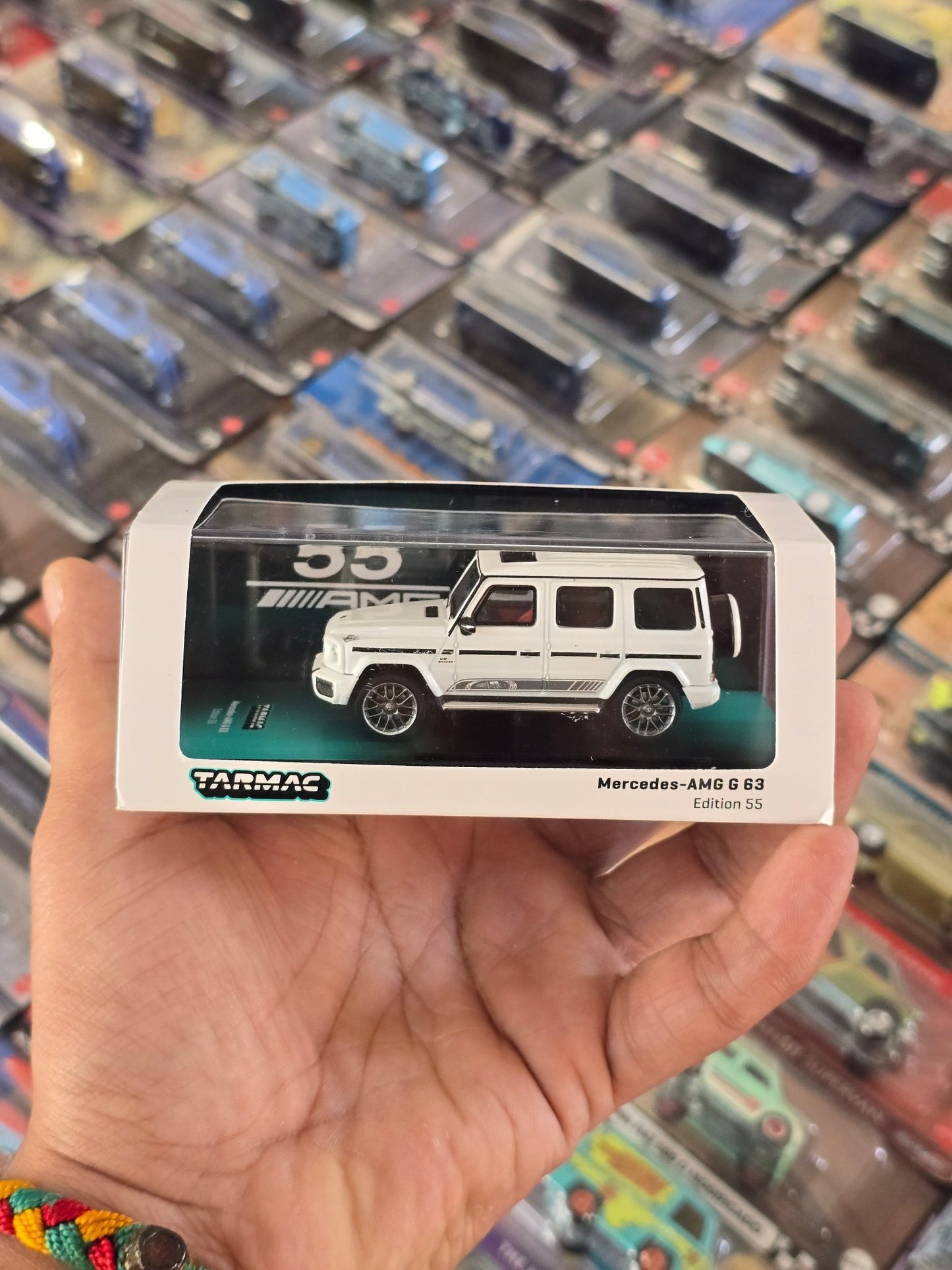Tarmac Works Mercedes - AMG G63 Edition 55 (Open Box) - Kinder Logs