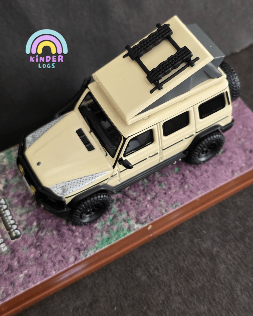 Tarmac Works Mercedes - AMG G63 SUV (Open Box) - Kinder Logs
