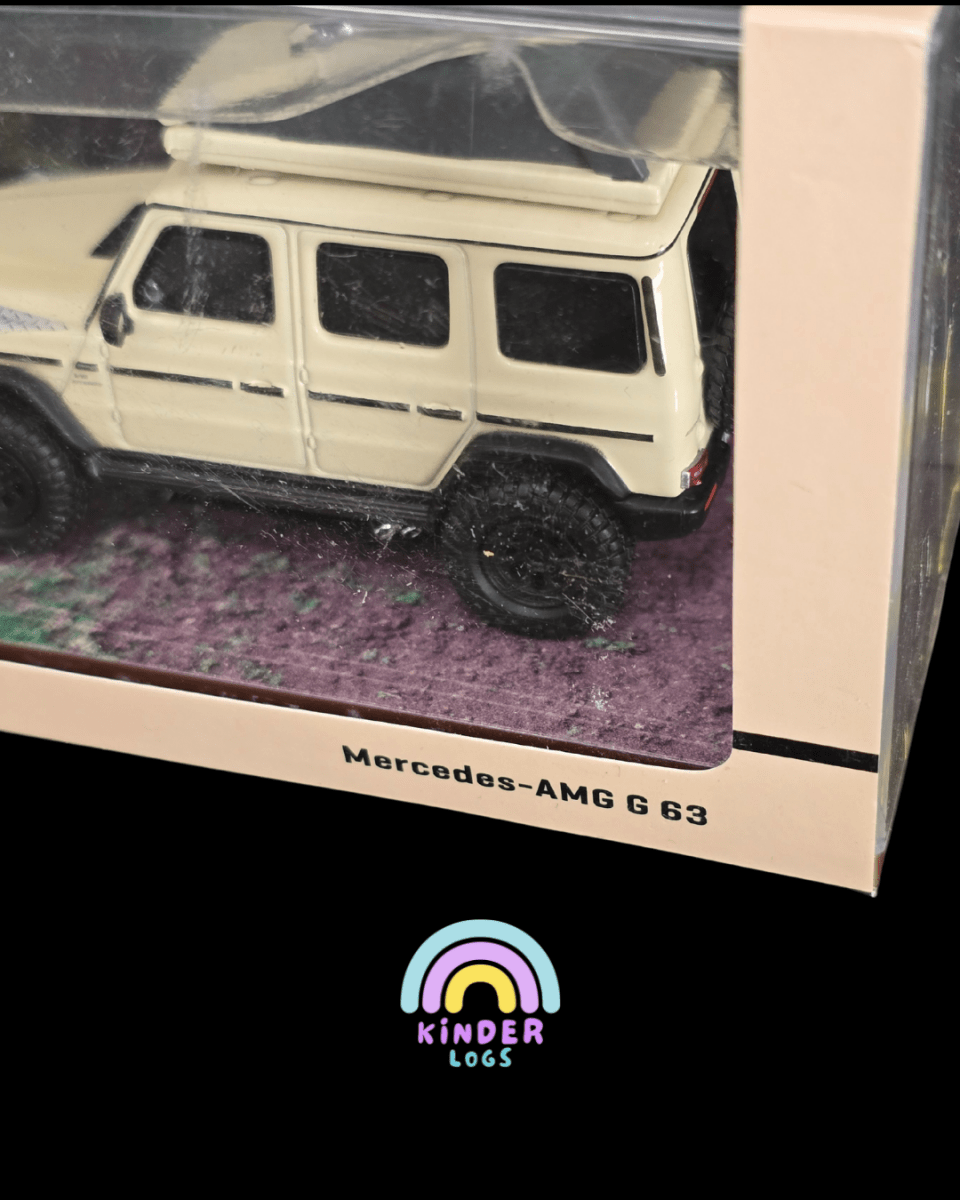 Tarmac Works Mercedes - AMG G63 SUV (Open Box) - Kinder Logs