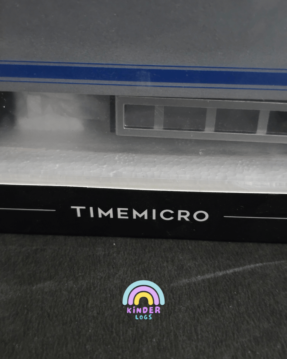 Time Micro Scania Truck - Transformers Mirage Edition - Kinder Logs