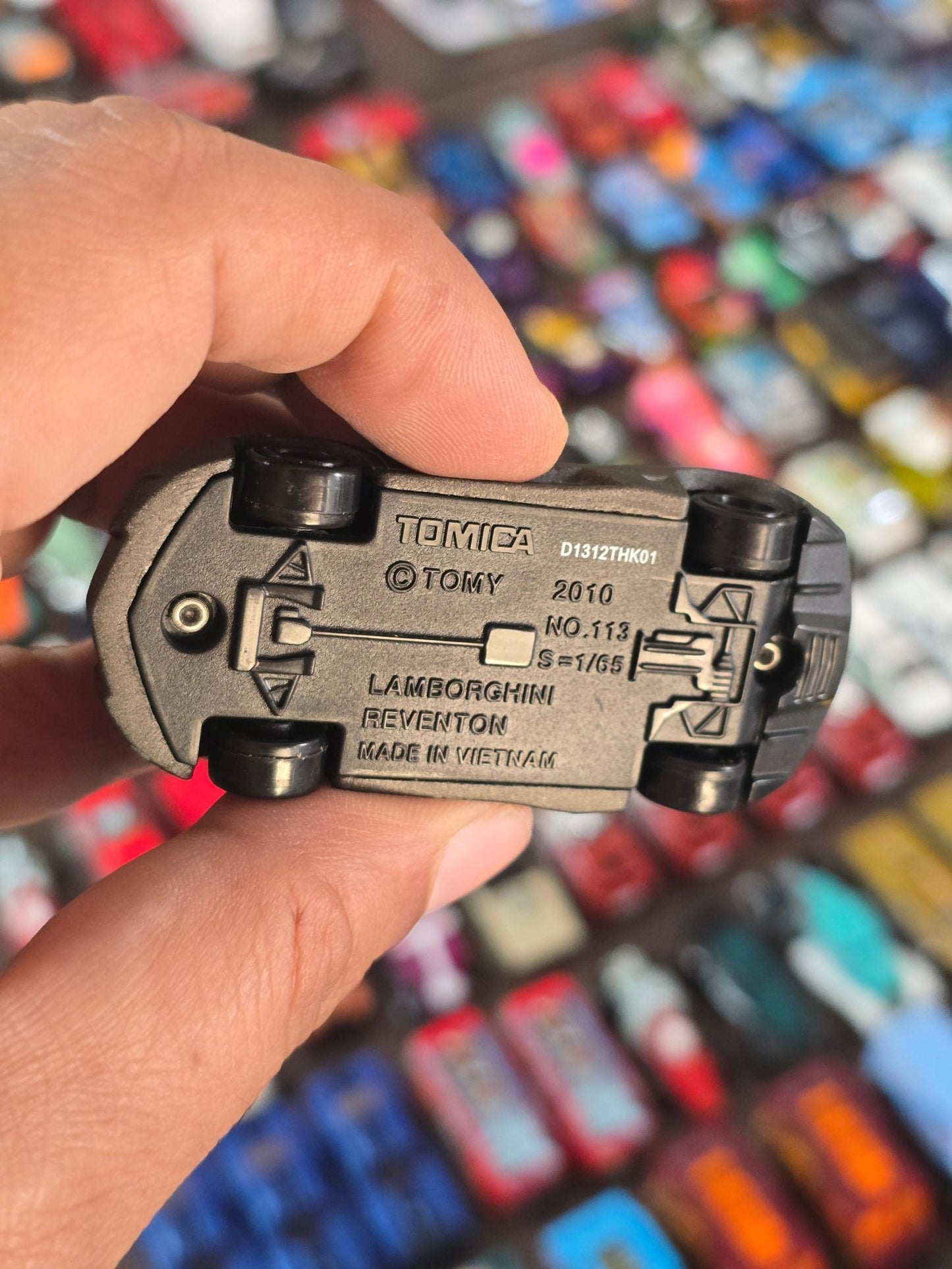 Tomica Lamborghini Reventon - Matte Grey (Uncarded - New) - Kinder Logs