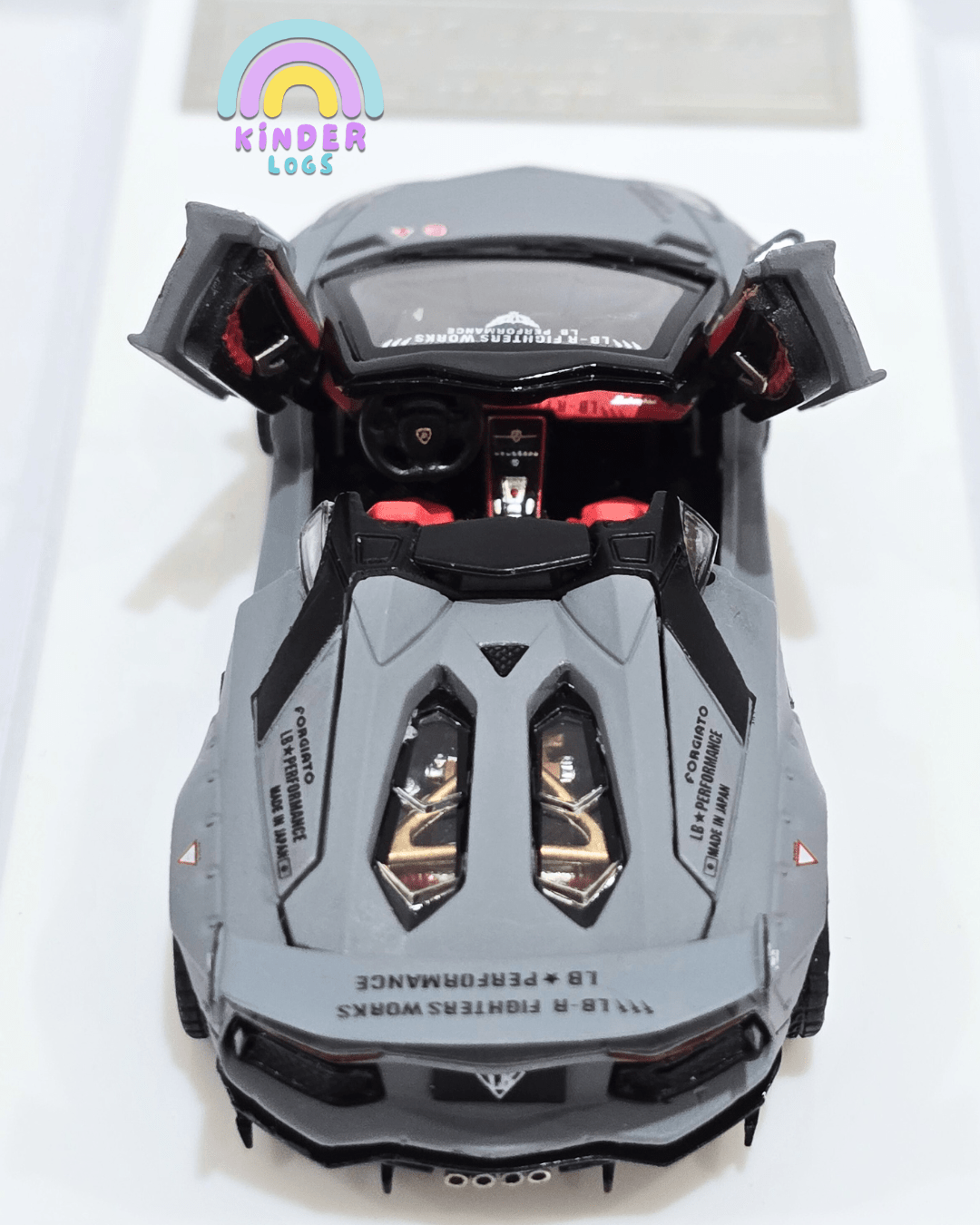 TPC Lamborghini Aventador LP700 - 4 LBWK LP720 (Rare) - Kinder Logs