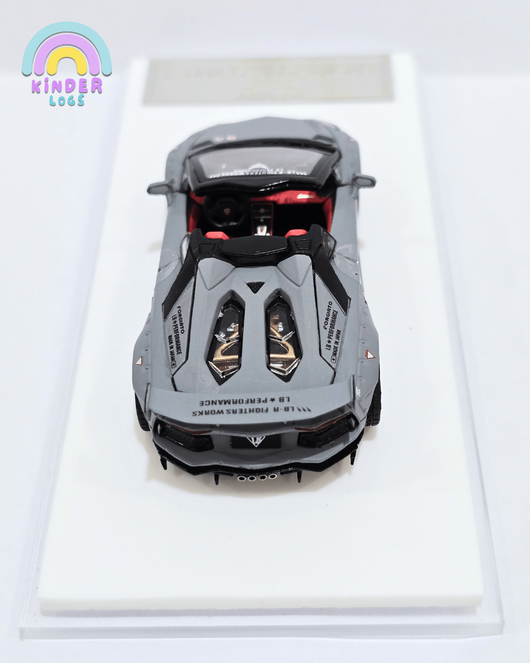 TPC Lamborghini Aventador LP700 - 4 LBWK LP720 (Rare) - Kinder Logs