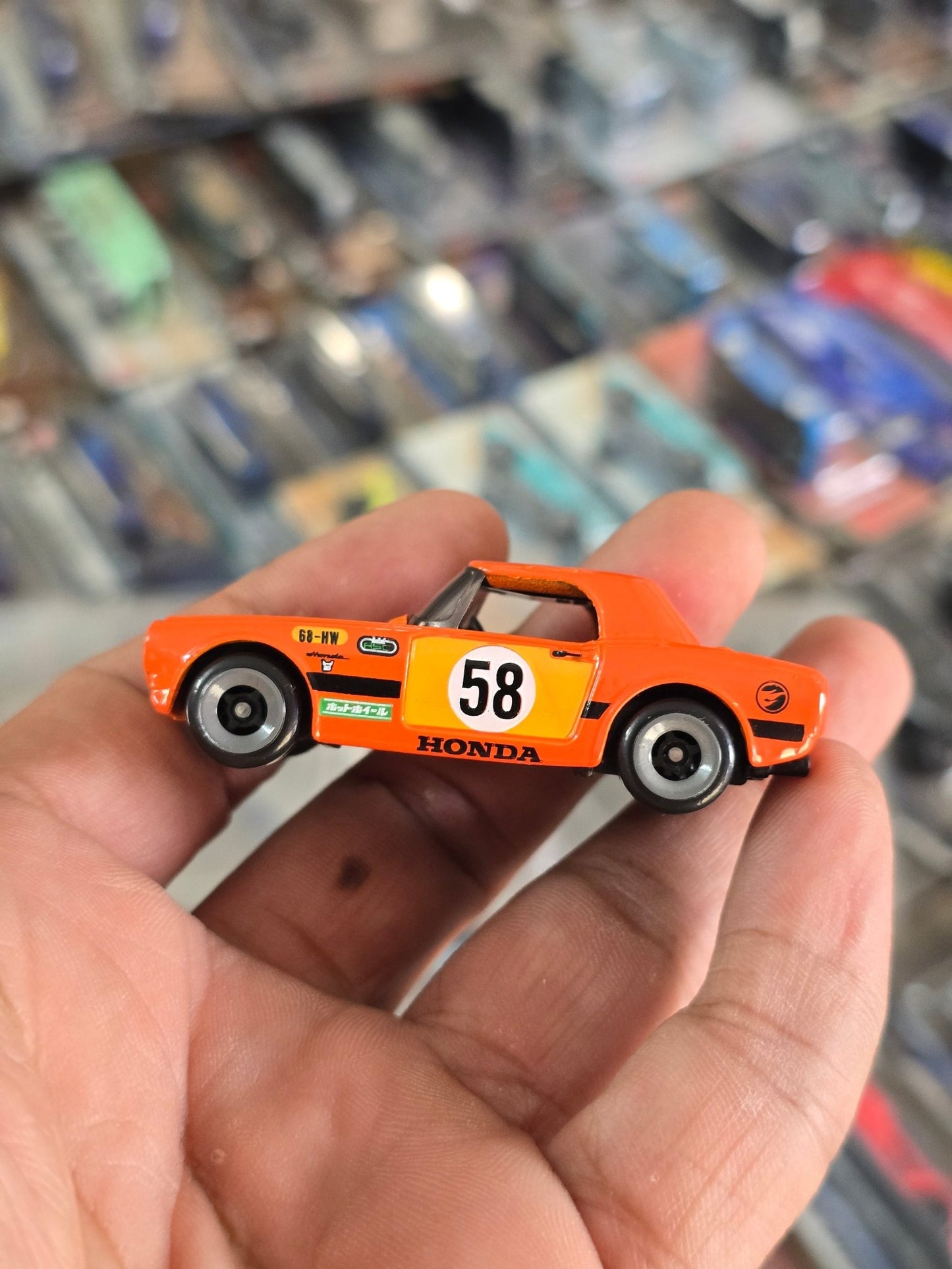 Treasure Hunt Hot Wheels Honda S800 Racing (Uncarded) - Kinder Logs