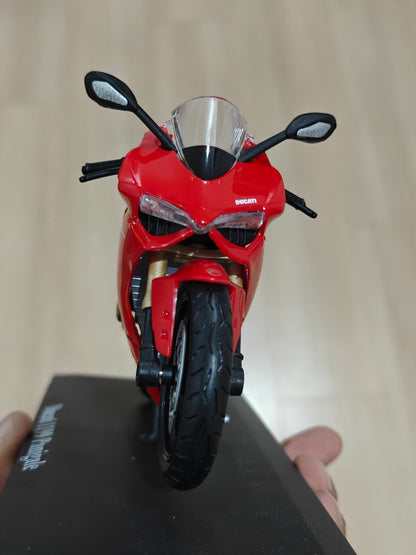 1:12 Maisto Ducati 1199 Panigale (Unboxed - New) - Kinder Logs