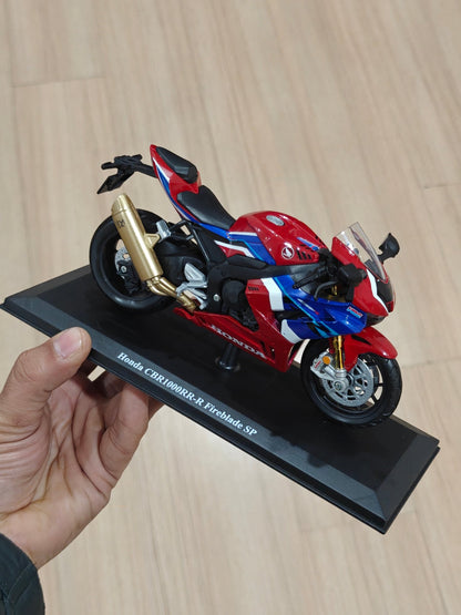 1:12 Maisto Honda CBR1000R - R Fireblade SP (Unboxed - New) - Kinder Logs