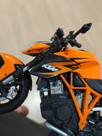 1:12 Maisto KTM 1290 Super Duke R (Unboxed - New) - Kinder Logs