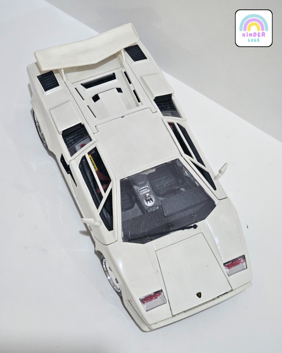 1:18 Bburago Lamborghini Countach - White Color (Pre - Owned) - Kinder Logs