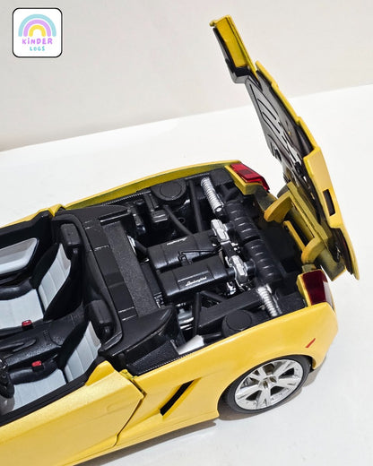 1:18 Bburago Lamborghini Gallardo Spyder - Yellow Color (Pre - Owned) - Kinder Logs