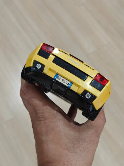 1:18 Bburago Lamborghini Gallardo Spyder - Yellow Color (Pre - Owned) - Kinder Logs