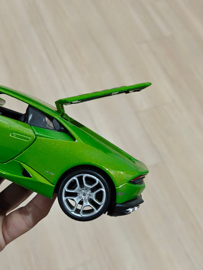 1:18 Bburago Lamborghini Huracan LP610 - 4 - Green Color (Pre - Owned) - Kinder Logs
