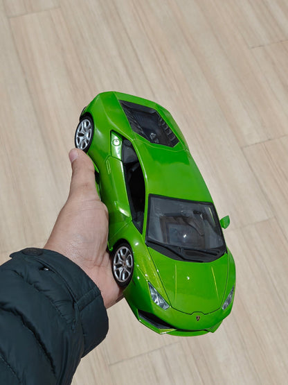 1:18 Bburago Lamborghini Huracan LP610 - 4 - Green Color (Pre - Owned) - Kinder Logs