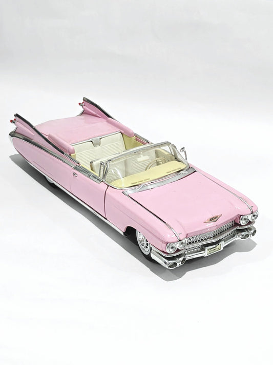 1:18 Maisto 1959 Cadillac Eldorado Biarritz Convertible (Pre - Owned) - Kinder Logs