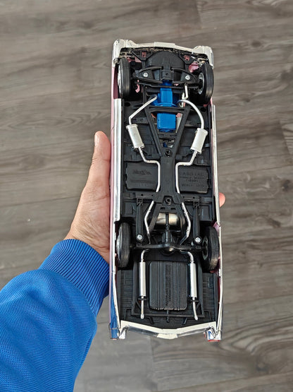 1:18 Maisto 1959 Cadillac Eldorado Biarritz Convertible (Pre - Owned) - Kinder Logs