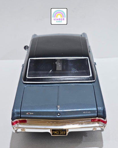 1:18 Maisto 1965 Pontiac GTO - Blue Color (Pre - Owned) - Kinder Logs