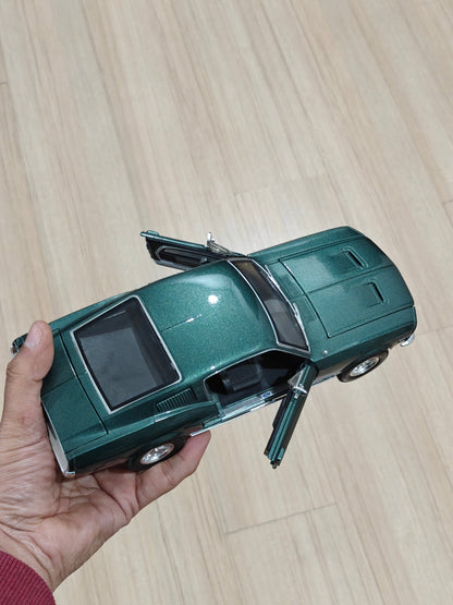 1:18 Maisto 1967 Ford Mustang GTA Fastback (Pre - Owned) - Kinder Logs