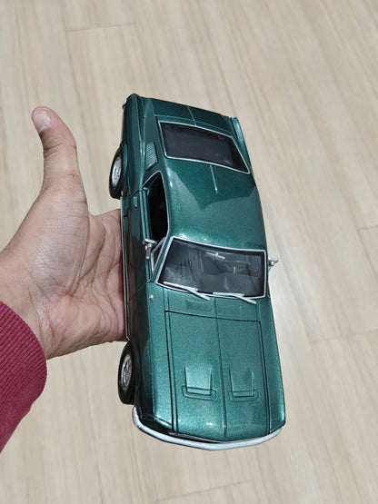 1:18 Maisto 1967 Ford Mustang GTA Fastback (Pre - Owned) - Kinder Logs