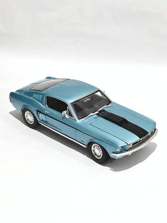 1:18 Maisto 1968 Ford Mustang GT (Pre - Owned) - Kinder Logs