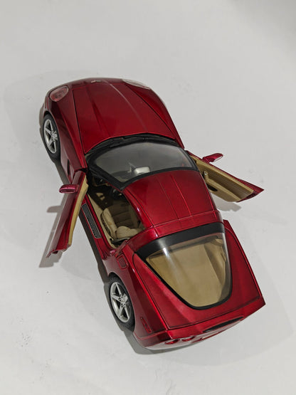 1:18 Maisto 2005 Chevrolet Corvette (Pre - Owned) - Kinder Logs