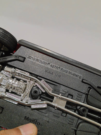 1:18 Maisto 2010 Ford Mustang Roush 427R (Pre - Owned) - Kinder Logs