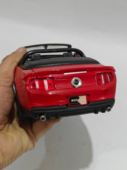 1:18 Maisto 2010 Ford Mustang Roush 427R (Pre - Owned) - Kinder Logs