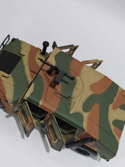 1:18 Maisto Humvee Army Edition (Pre - Owned) - Kinder Logs