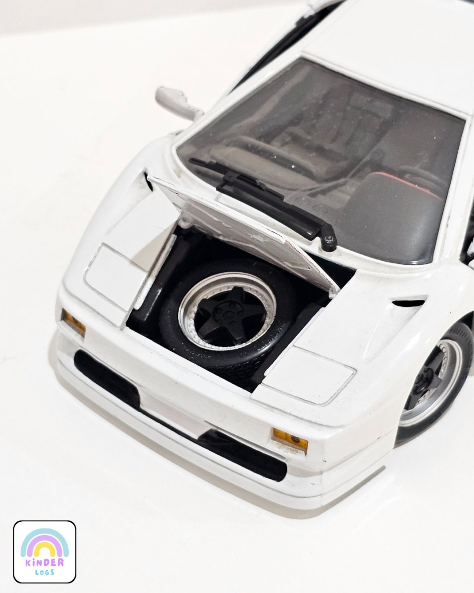 1:18 Maisto Lamborghini Diablo SV - White Color (Pre - Owned) - Kinder Logs