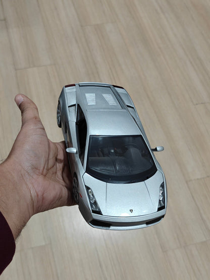 1:18 Maisto Lamborghini Gallardo - Silver Color (Pre - Owned) - Kinder Logs