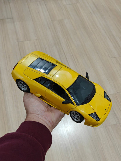 1:18 Maisto Lamborghini Murcielago - Yellow Color (Pre - Owned) - Kinder Logs