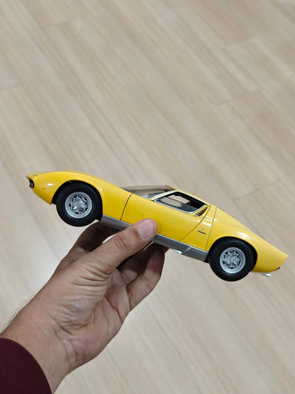 1:18 Welly Lamborghini Miura P400 SV - Yellow Color (Pre - Owned) - Kinder Logs