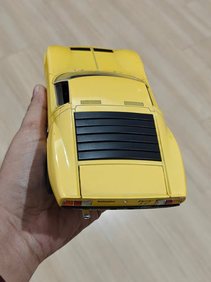 1:18 Welly Lamborghini Miura P400 SV - Yellow Color (Pre - Owned) - Kinder Logs